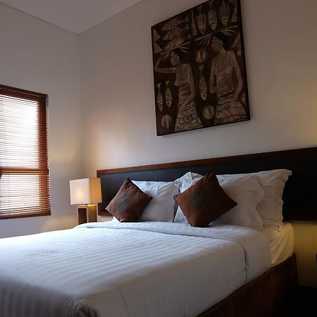 ג'ימבאראן Villa Celavi 77 מראה חיצוני תמונה